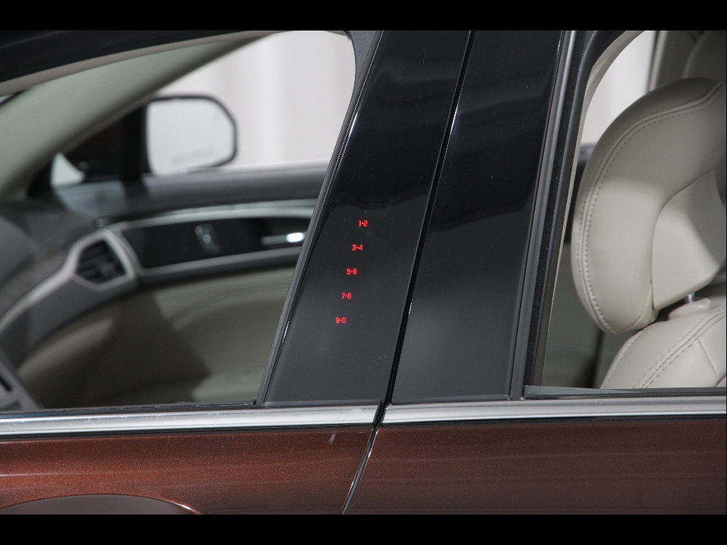 Used 2019 Lincoln MKZ Reserve image 4