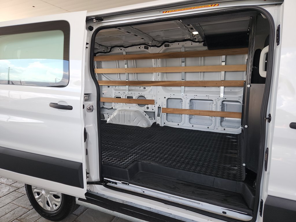 Used 2025 Ford Transit 250 Low Roof w/ Exterior Upgrade Package RWD image 17