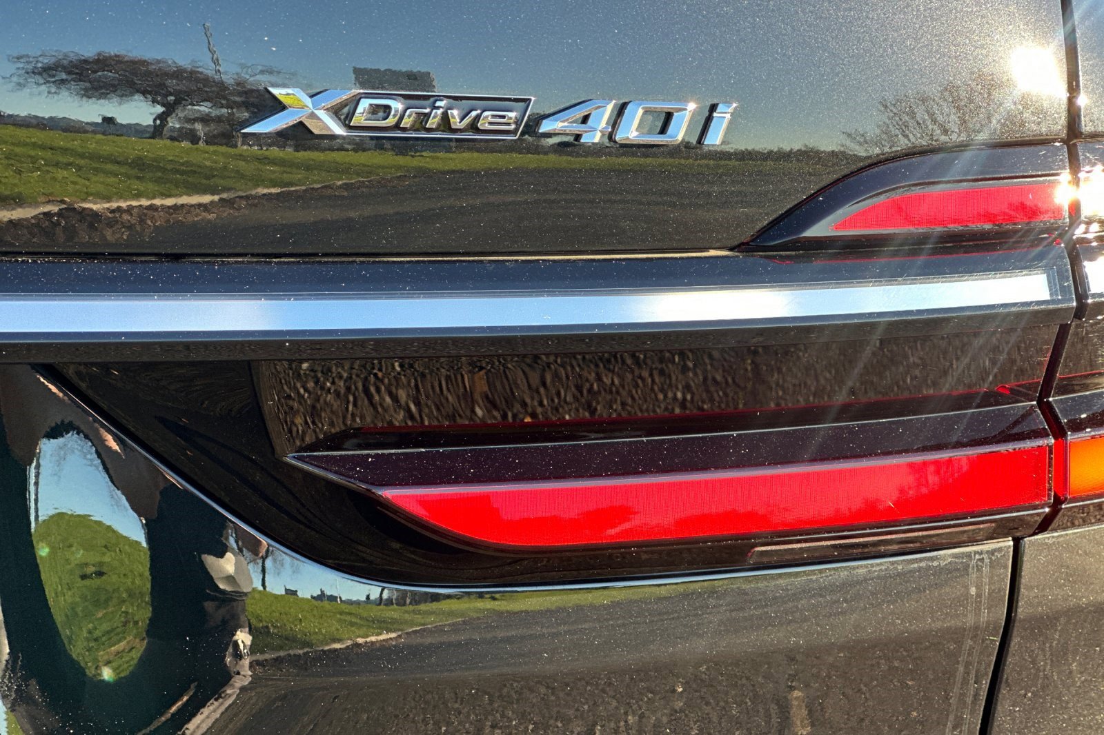 Used 2025 BMW X7 xDrive40i w/ Parking Assistance Package image 37