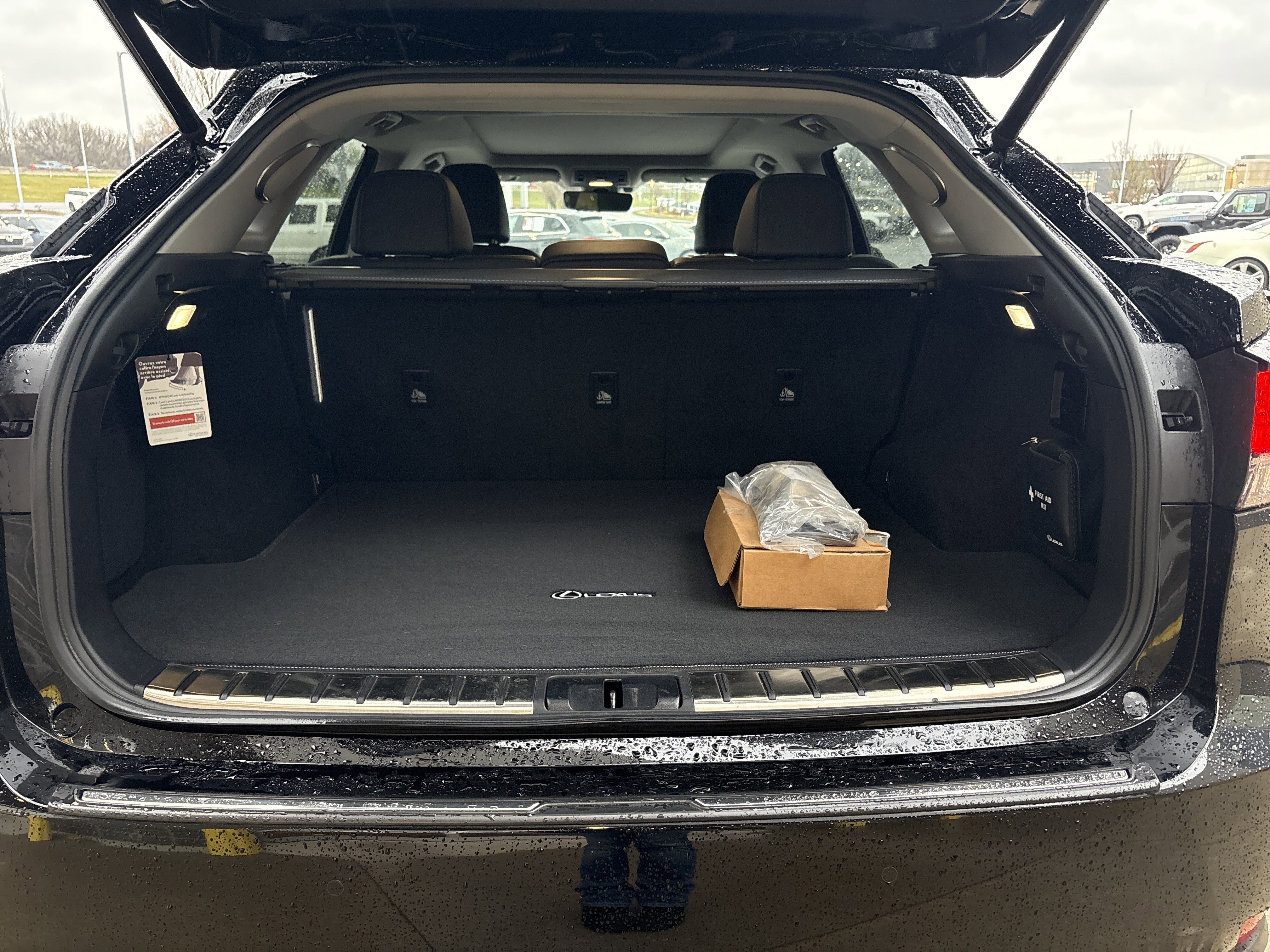 Used 2021 Lexus RX 350 AWD w/ Luxury Package image 34