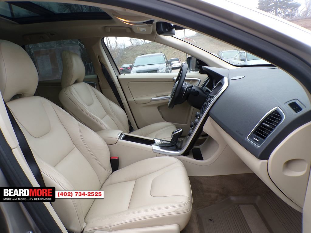 Used 2014 Volvo XC60 T6 image 19