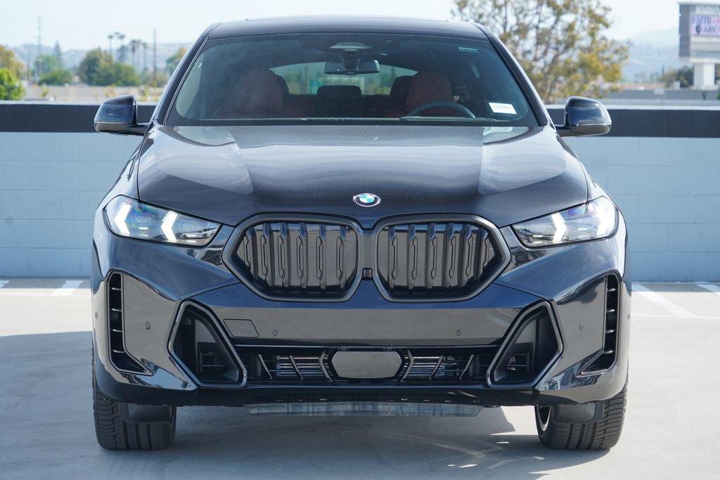 New 2026 BMW X6 xDrive40i w/ Premium Package image 2