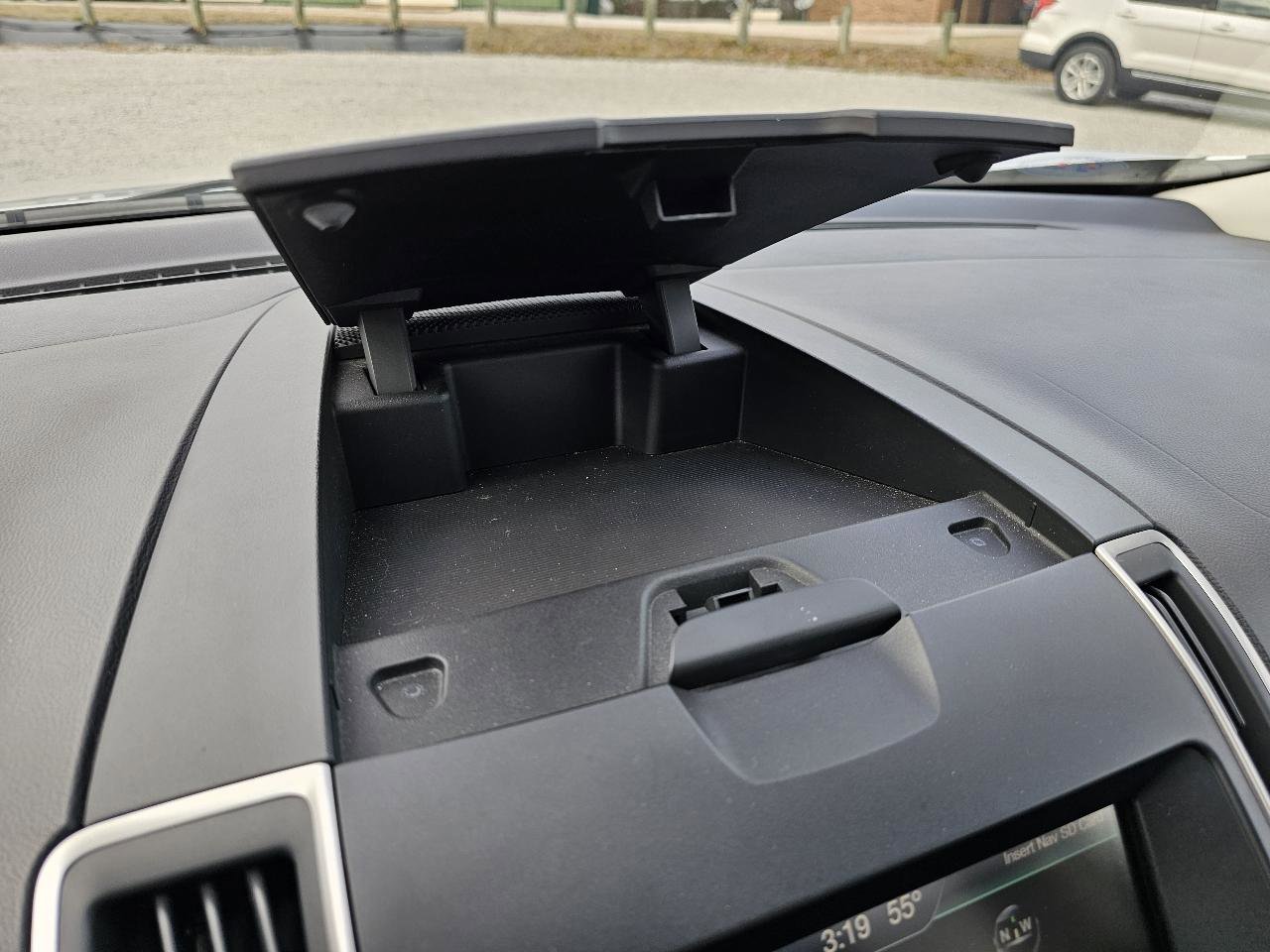 Used 2015 Ford Edge SEL w/ Equipment Group 201A image 52