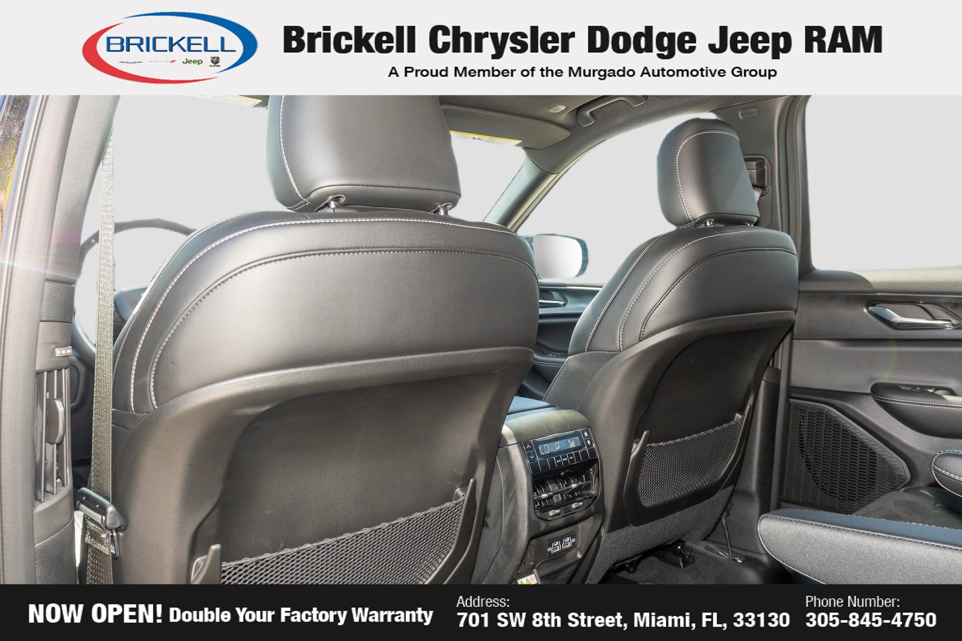 Used 2025 Jeep Grand Cherokee L Altitude AWD/4WD image 14