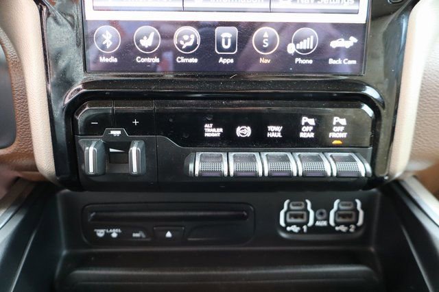 Used 2019 RAM 3500 Laramie image 27