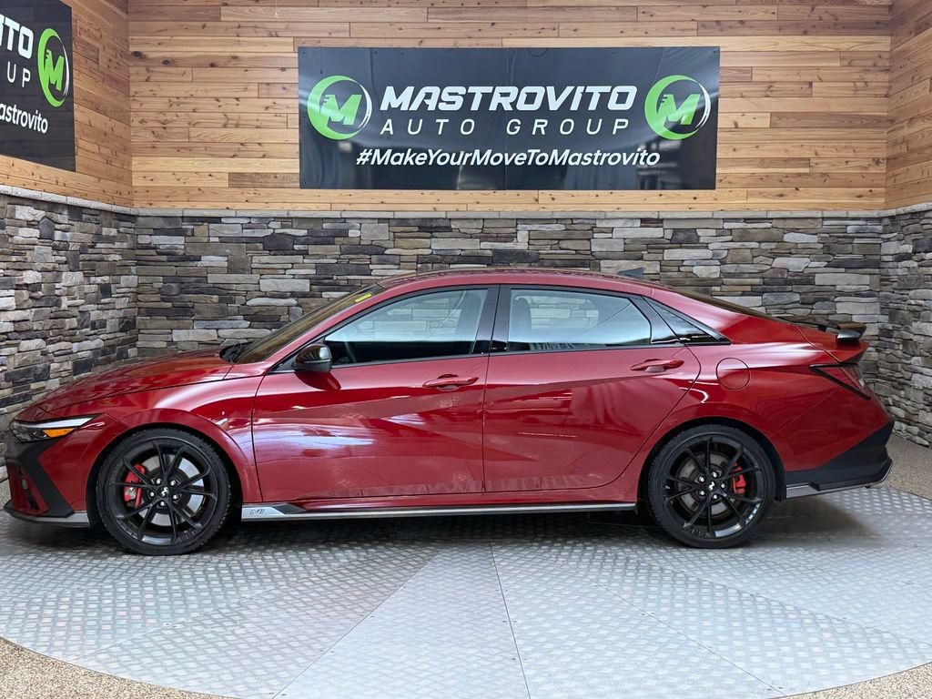 Used 2024 Hyundai Elantra N FWD image 11