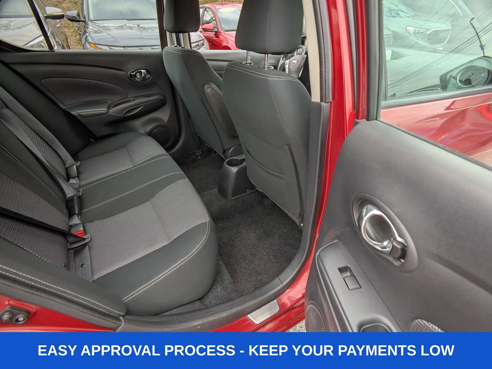 Used 2017 Nissan Versa SV w/ SV Special Edition Package image 21