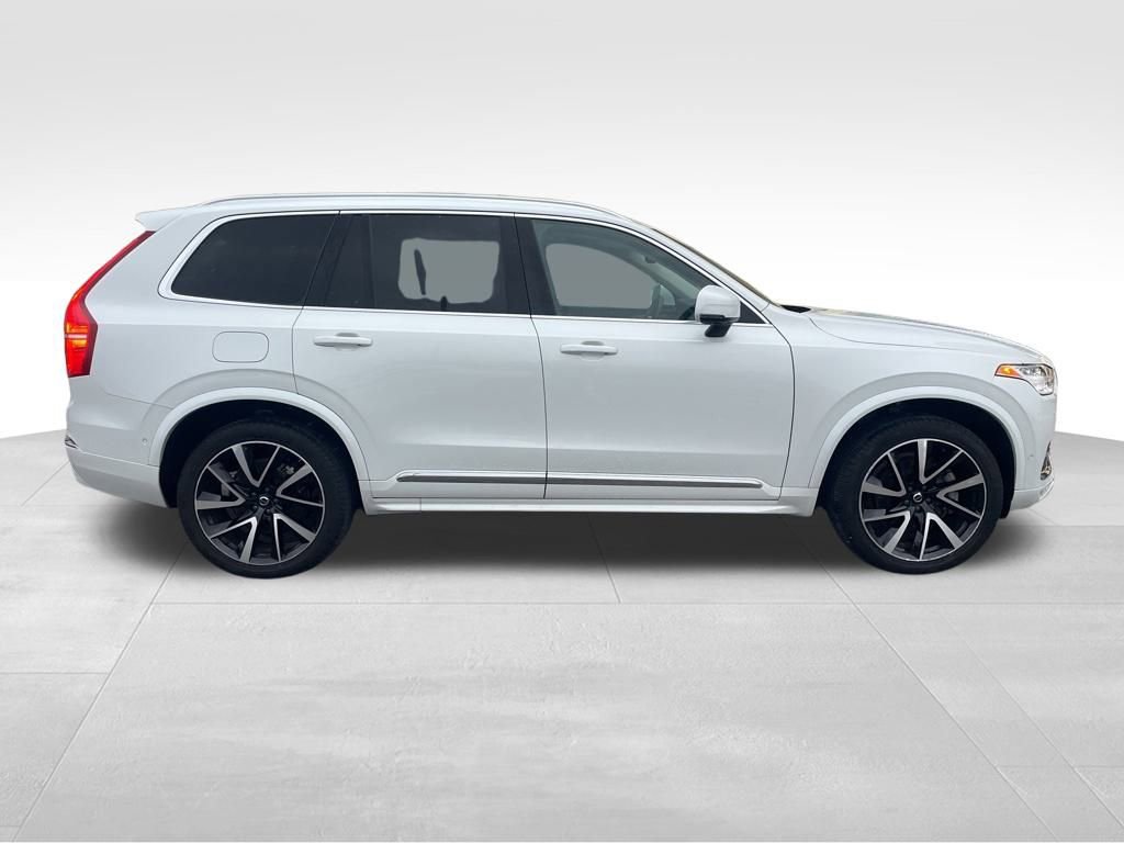 Certified 2024 Volvo XC90 B6 Ultimate image 9