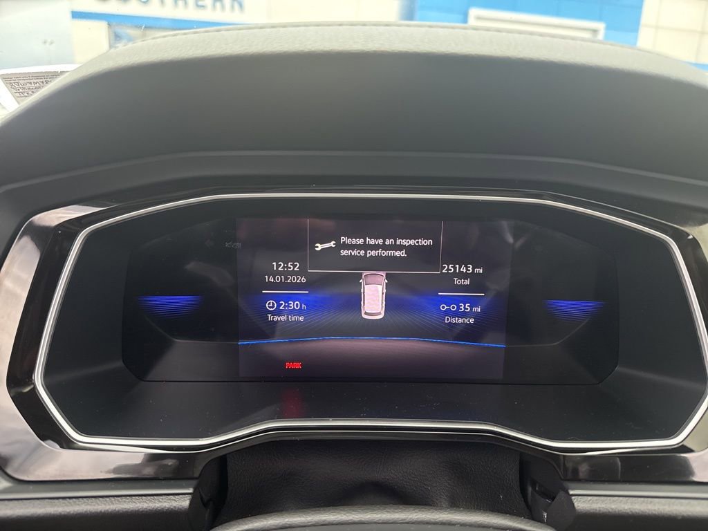 Used 2024 Volkswagen Jetta SE image 12