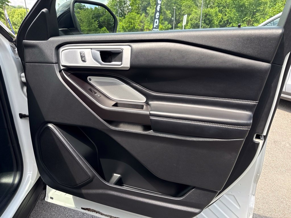 Used 2020 Ford Explorer ST w/ Premium Technology Package AWD/4WD image 36