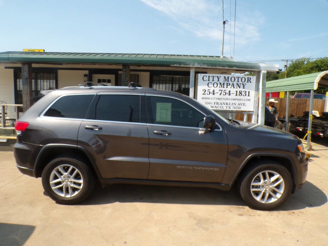 Used 2017 Jeep Grand Cherokee Laredo w/ Quick Order Package 2BE