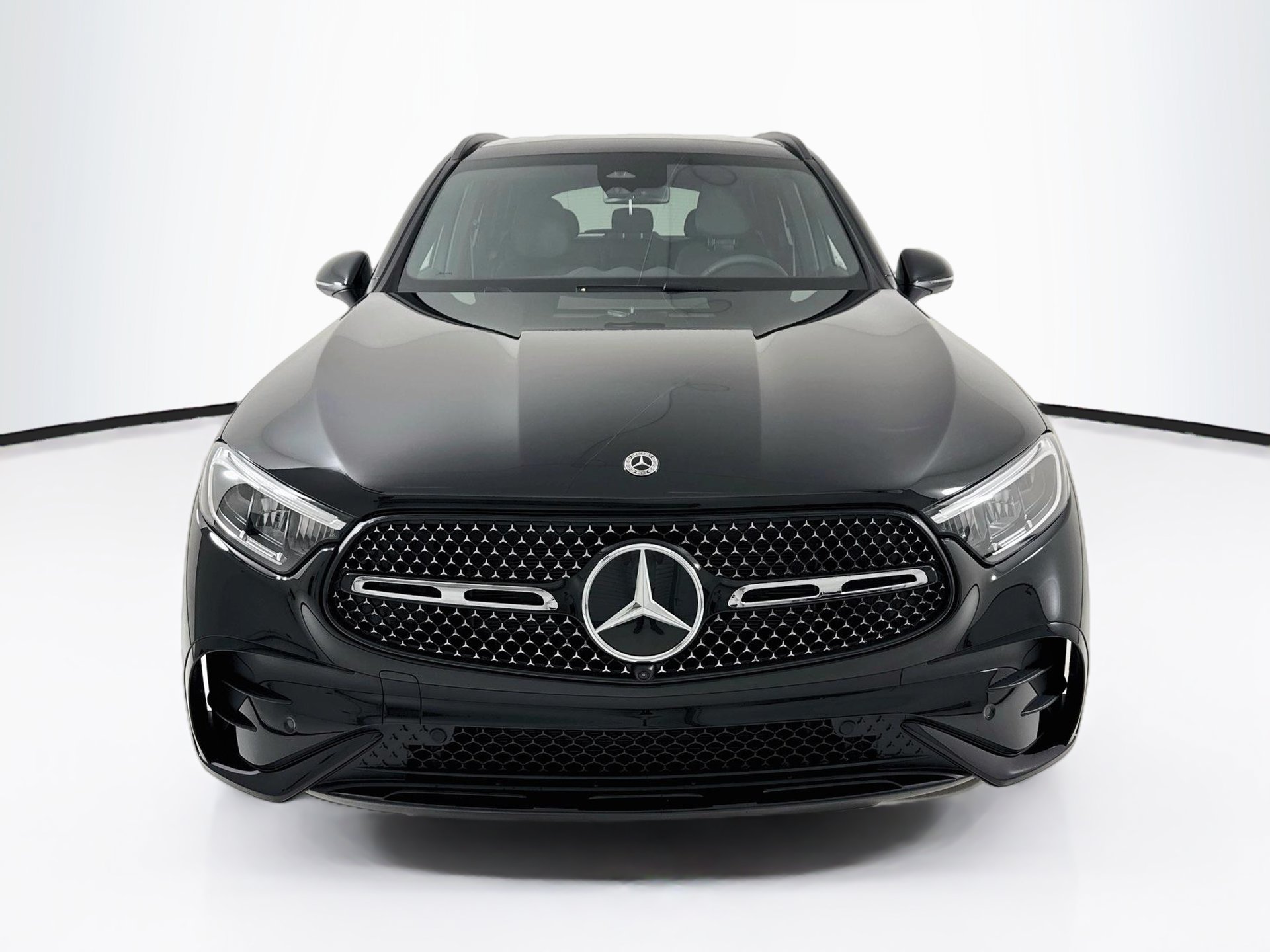 New 2027 Mercedes-Benz GLC 300 image 2
