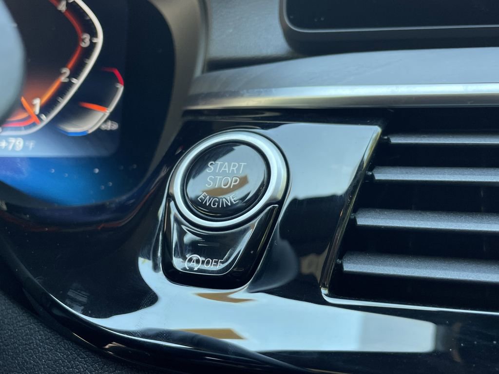 Used 2023 BMW 530i w/ Premium Package image 30