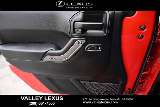 Used 2017 Jeep Wrangler Sport image 12