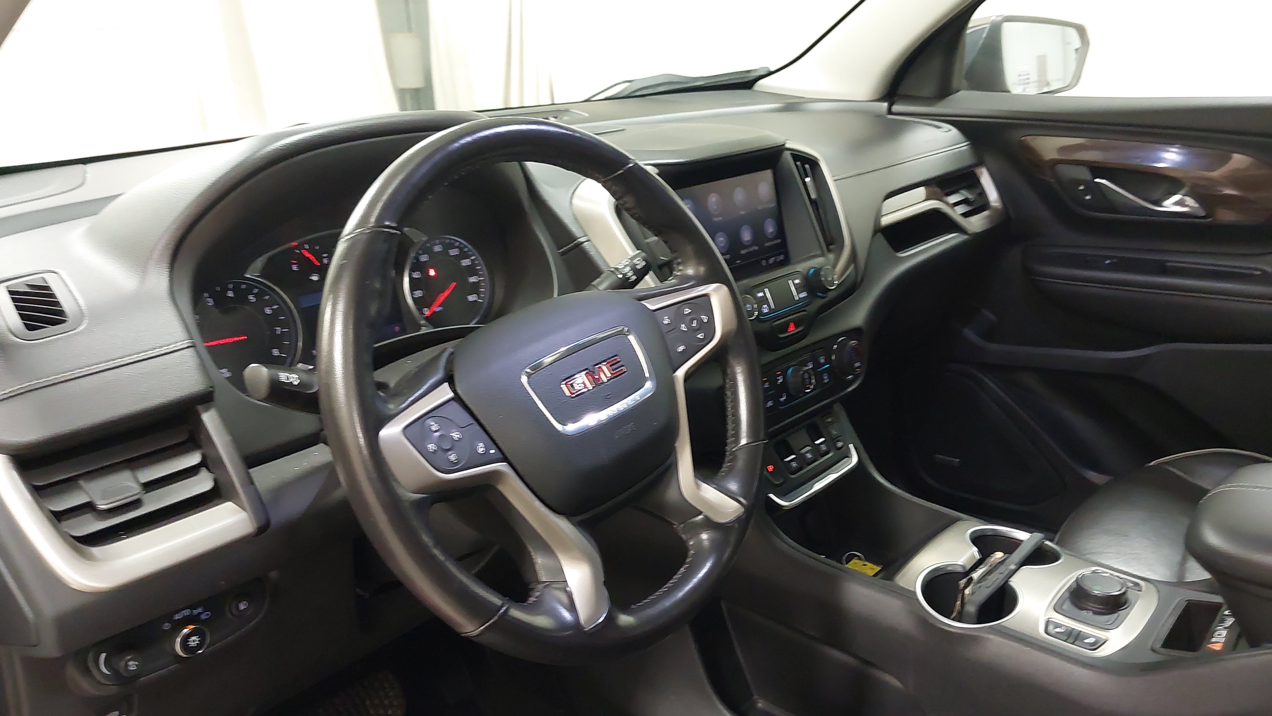 Certified 2019 GMC Terrain Denali AWD/4WD image 17