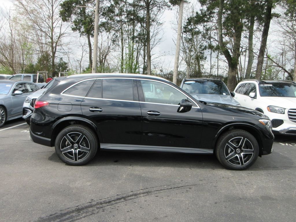 New 2026 Mercedes-Benz GLC 300 4MATIC image 2
