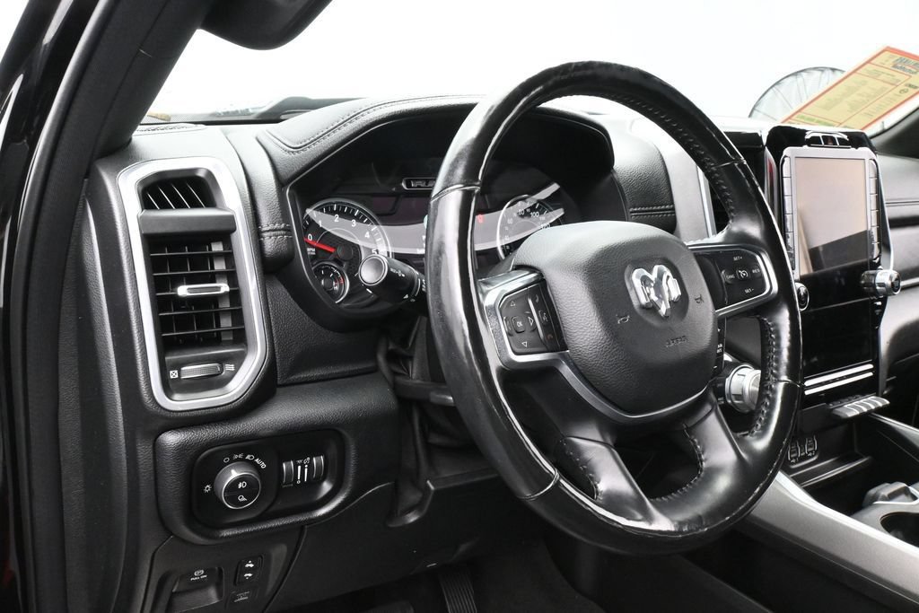 Used 2020 RAM 1500 Laramie w/ Sport Appearance Package AWD/4WD image 15