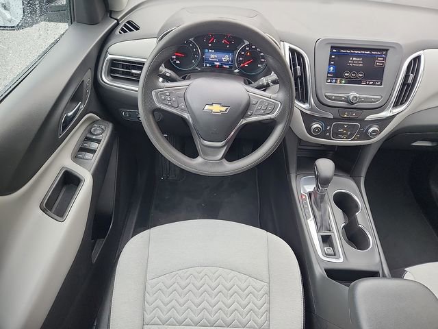 Used 2022 Chevrolet Equinox LS w/ LS Convenience Package image 11