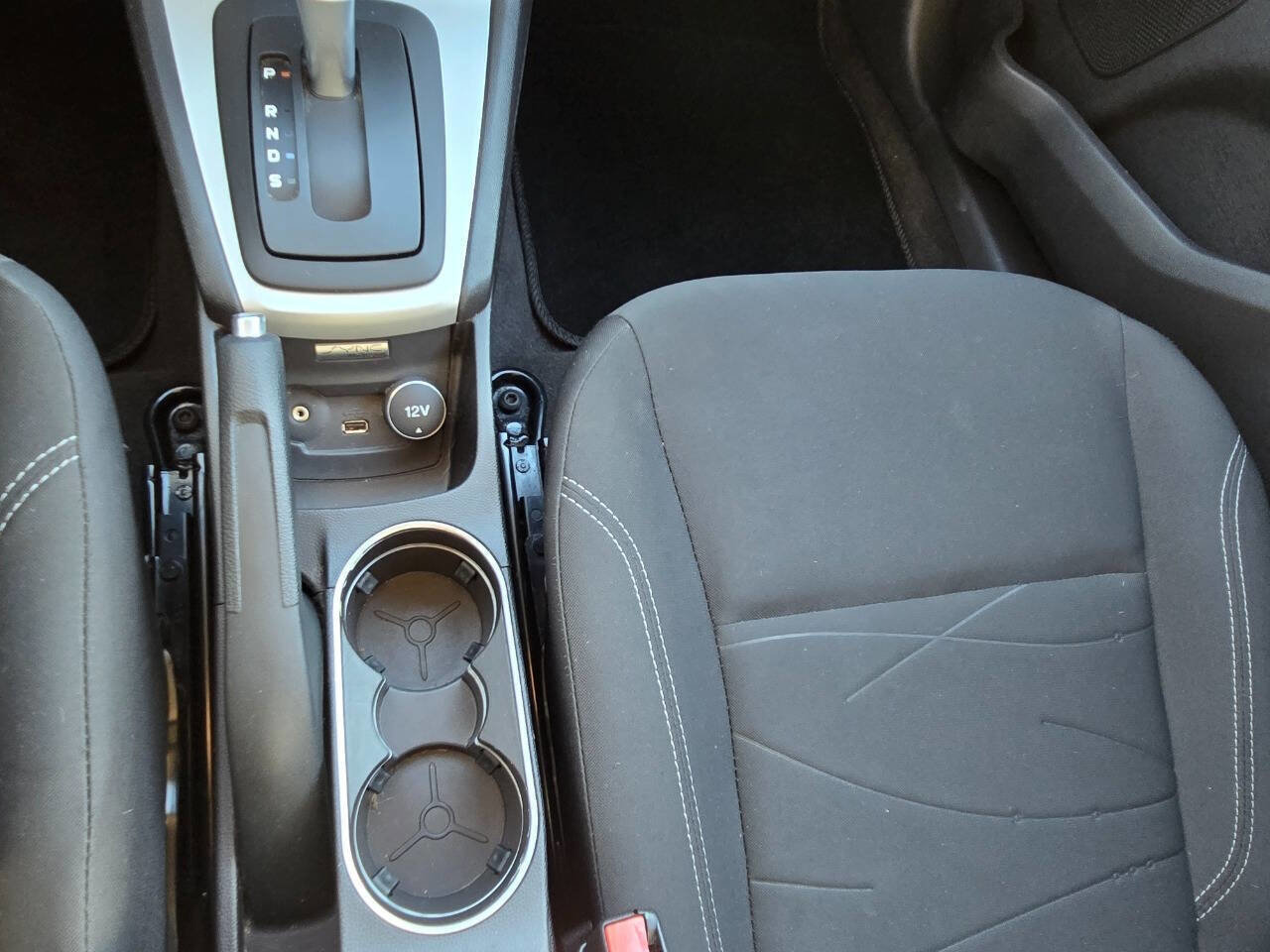 Used 2015 Ford Fiesta SE w/ Comfort Package image 17