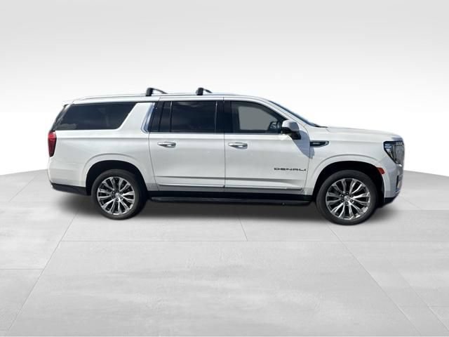 Used 2021 GMC Yukon XL Denali AWD/4WD image 8