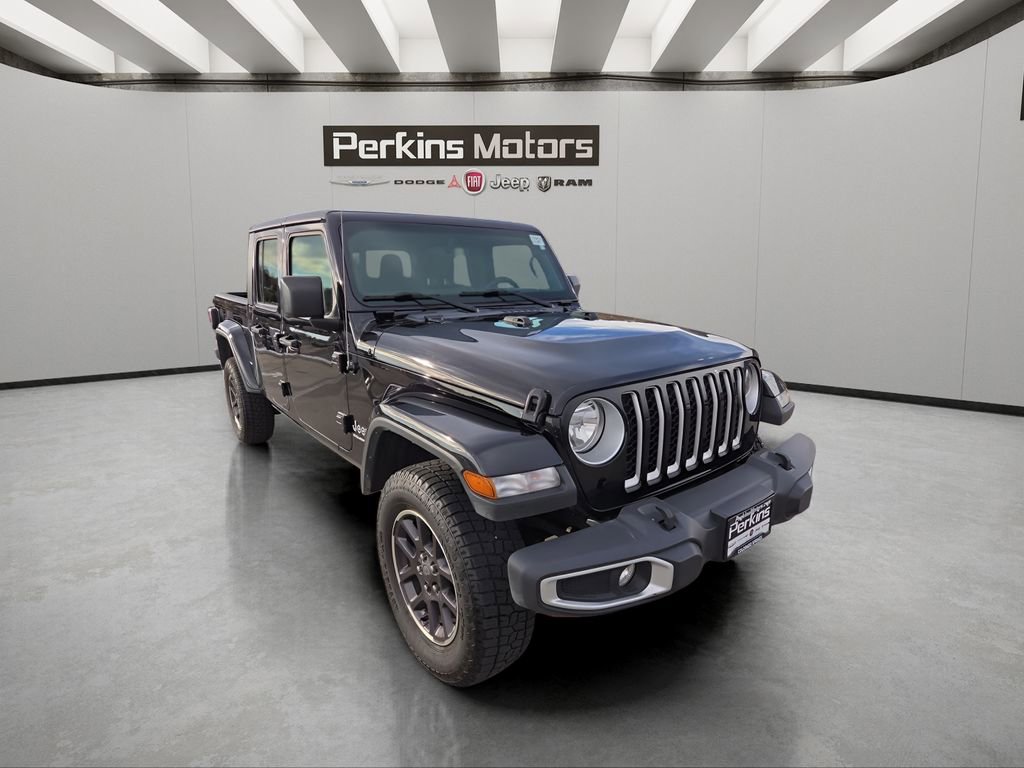 Used 2023 Jeep Gladiator Overland image 7