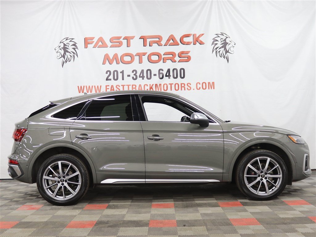 Used 2023 Audi SQ5 Prestige w/ Prestige Package AWD/4WD image 5