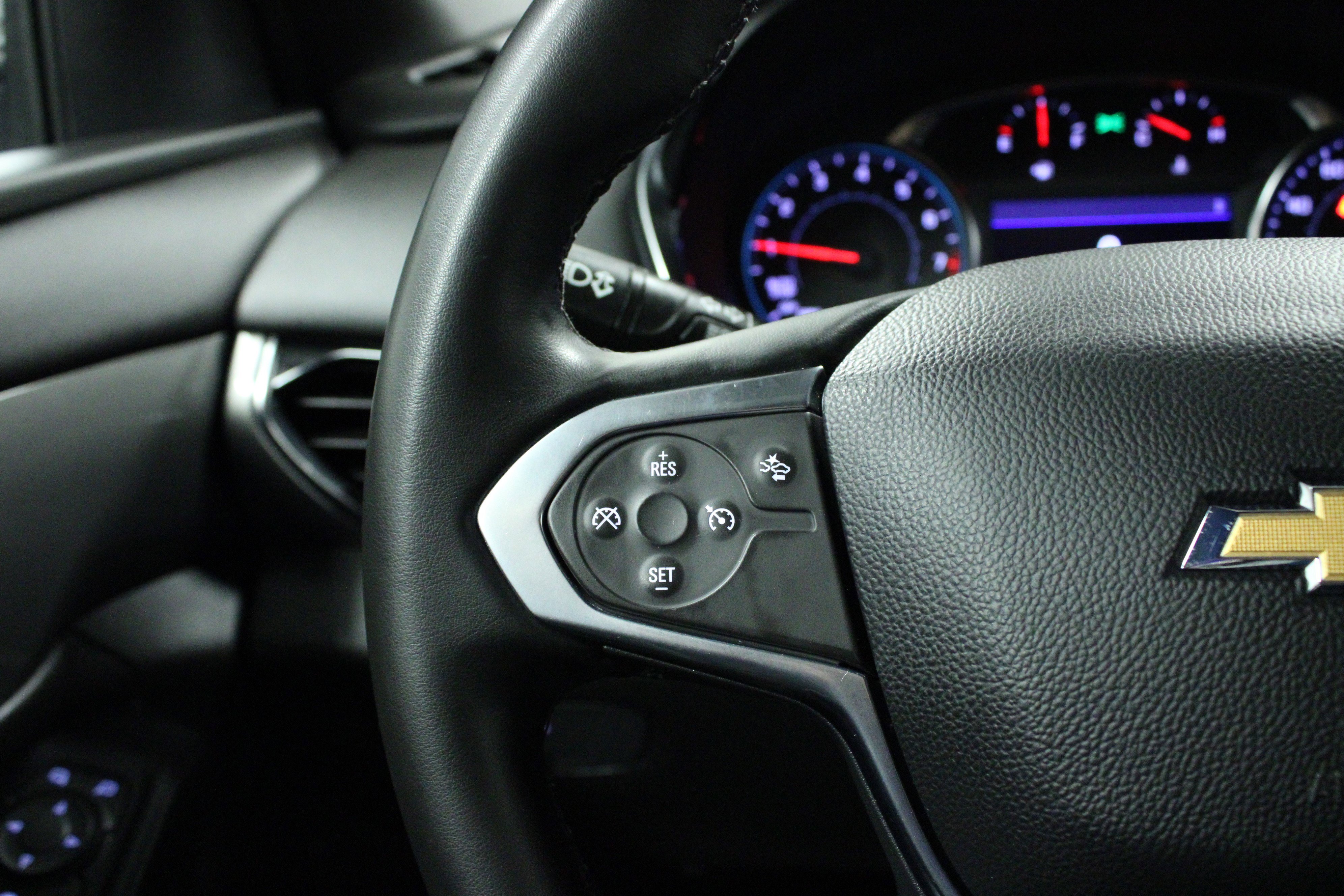 Used 2023 Chevrolet Traverse LT image 22