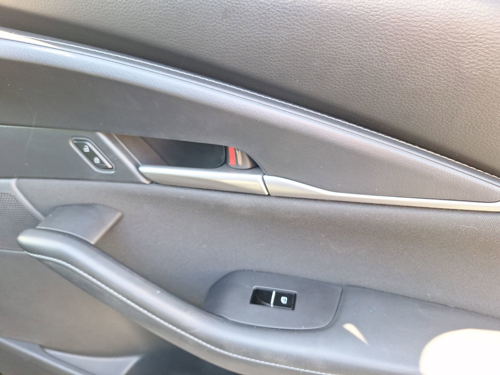 Used 2023 MAZDA CX-30 AWD 2.5 S image 35