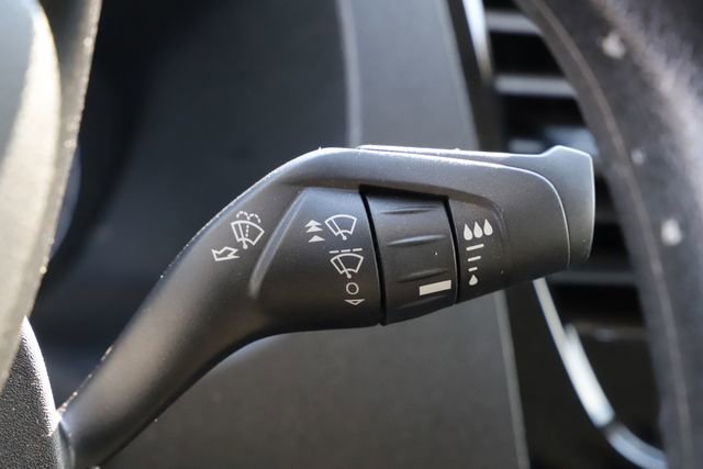 Used 2023 Ford Transit 350 XLT image 31