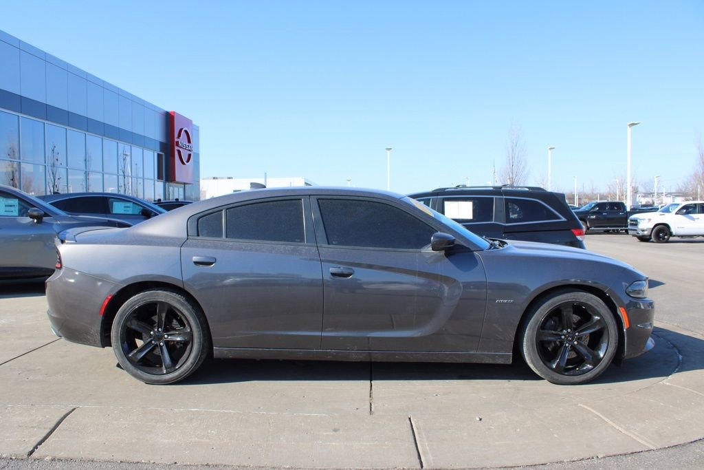 Used 2018 Dodge Charger R/T image 6