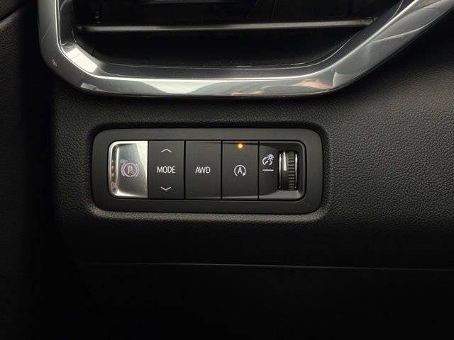 New 2026 GMC Acadia Elevation image 24