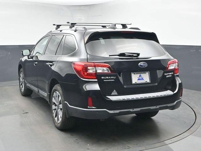 Used 2017 Subaru Outback 2.5i Touring w/ Popular Package #5A image 8