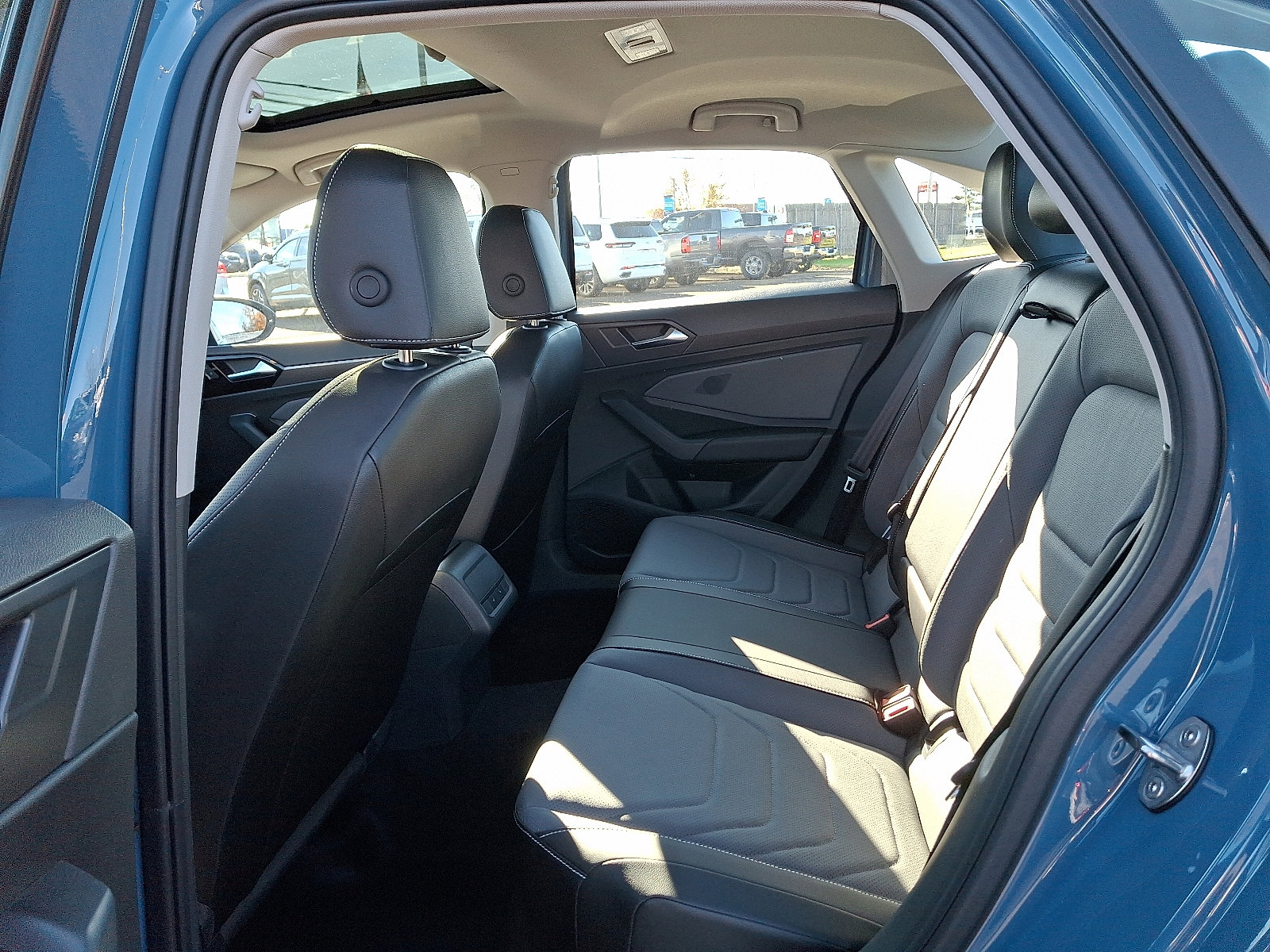 New 2026 Volkswagen Jetta SEL image 5