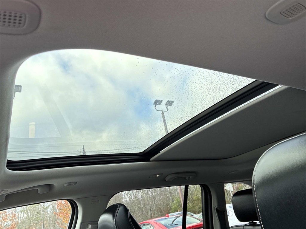 Used 2023 Jeep Grand Cherokee 4WD 4xe image 28