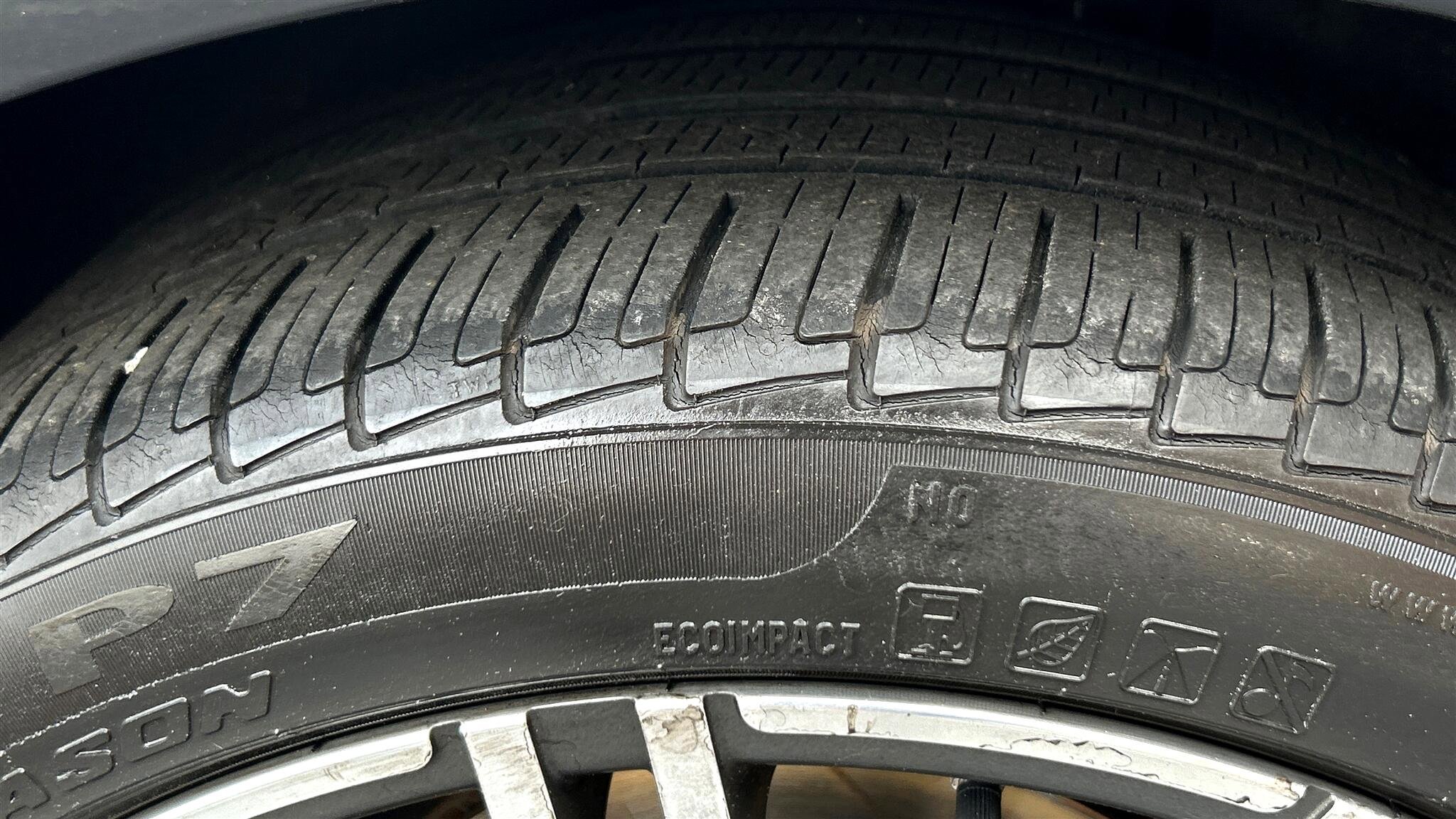 Used 2015 Porsche Panamera 4S image 52