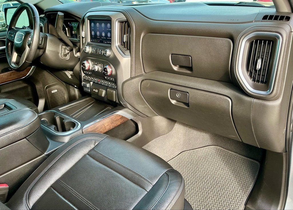 Used 2020 GMC Sierra 1500 Denali w/ Technology Package image 25