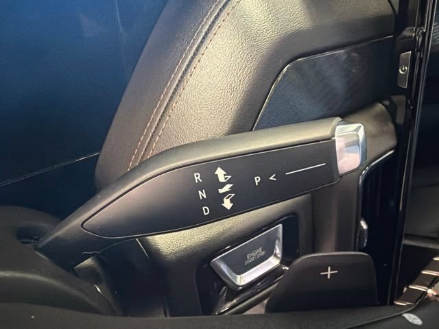 Used 2025 GMC Yukon AT4 w/ AT4 Premium Plus Package AWD/4WD image 22
