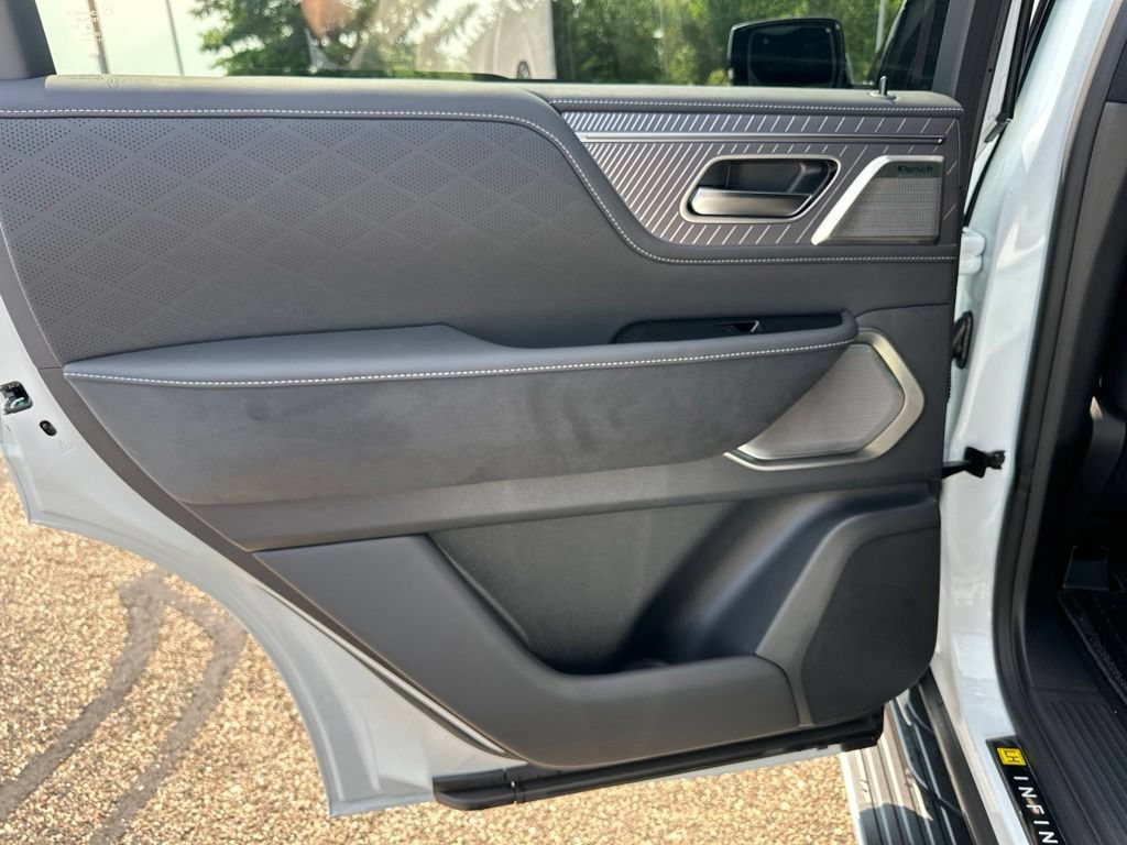 New 2027 INFINITI QX80 Autograph AWD/4WD image 31