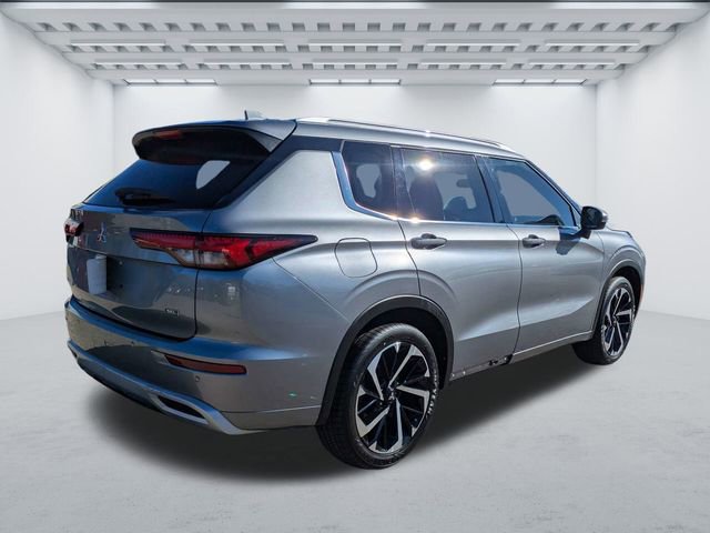 Used 2022 Mitsubishi Outlander SEL image 4