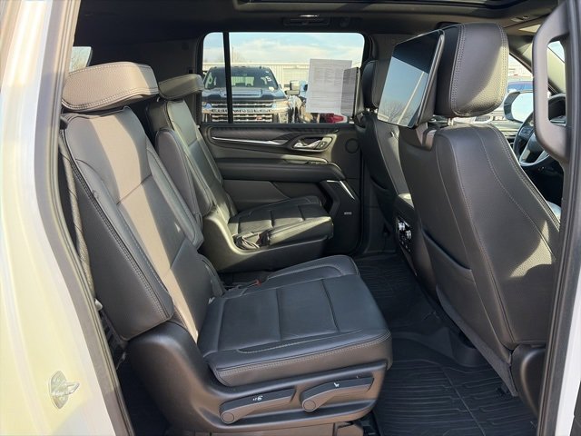Used 2021 GMC Yukon XL Denali w/ Denali Ultimate Package image 50
