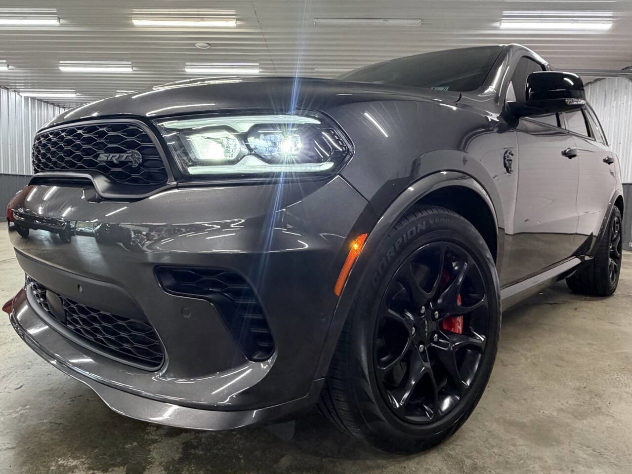 Used 2021 Dodge Durango SRT Hellcat w/ Technology Group AWD/4WD image 1