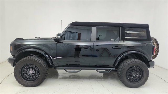 Used 2023 Ford Bronco Outer Banks image 10
