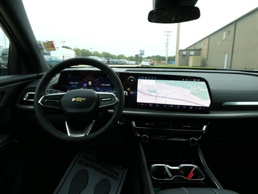 New 2027 Chevrolet Traverse LT AWD/4WD image 15