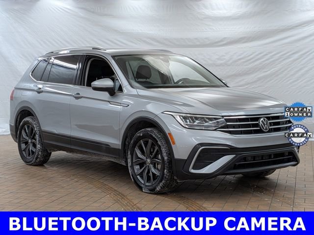 Used 2022 Volkswagen Tiguan SE image 1