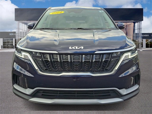 Certified 2024 Kia Carnival LX image 2