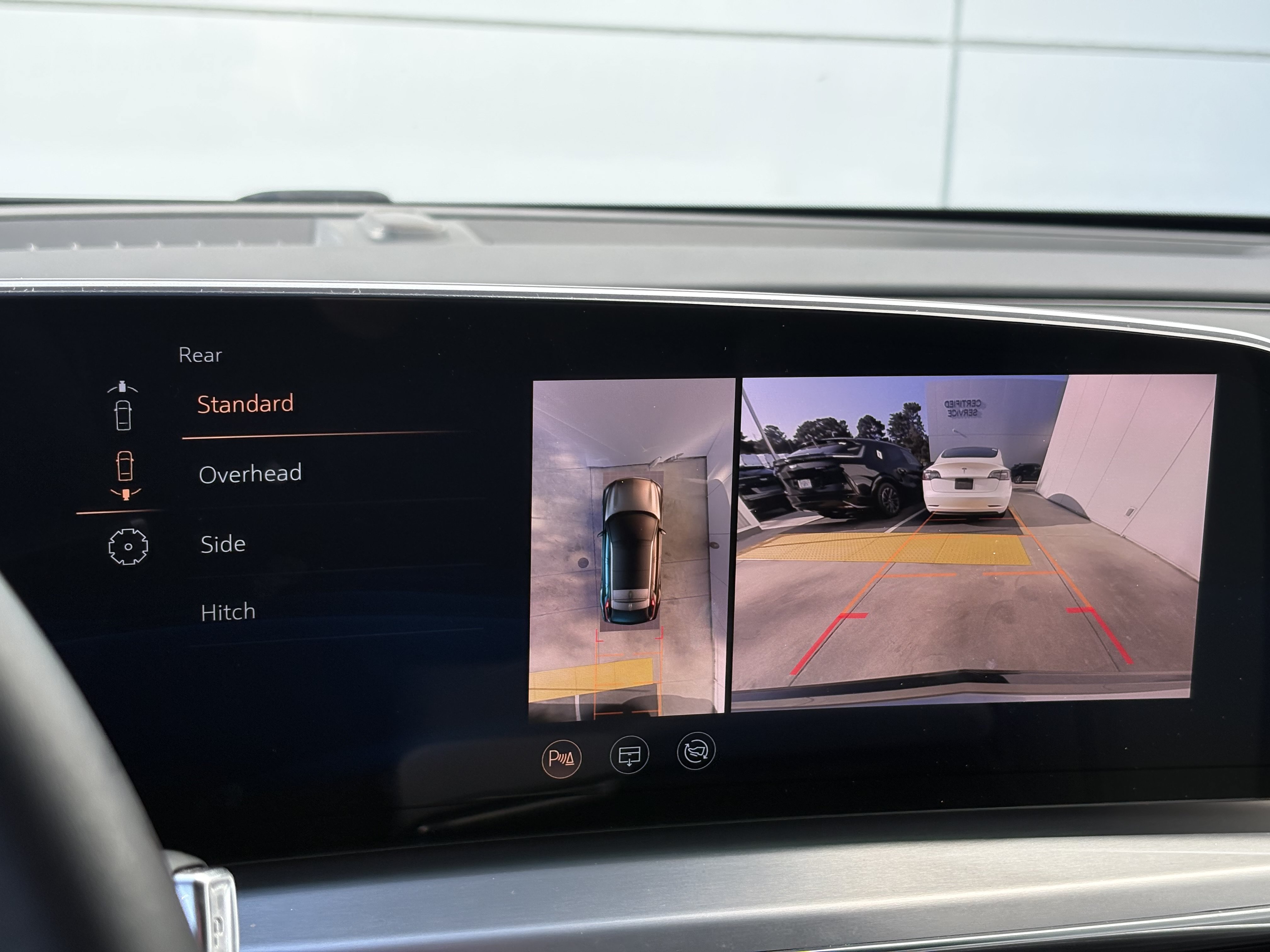 Used 2024 Cadillac Lyriq Sport AWD/4WD image 24