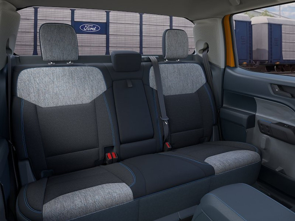 New 2026 Ford Maverick XLT w/ XLT Luxury Package FWD image 11
