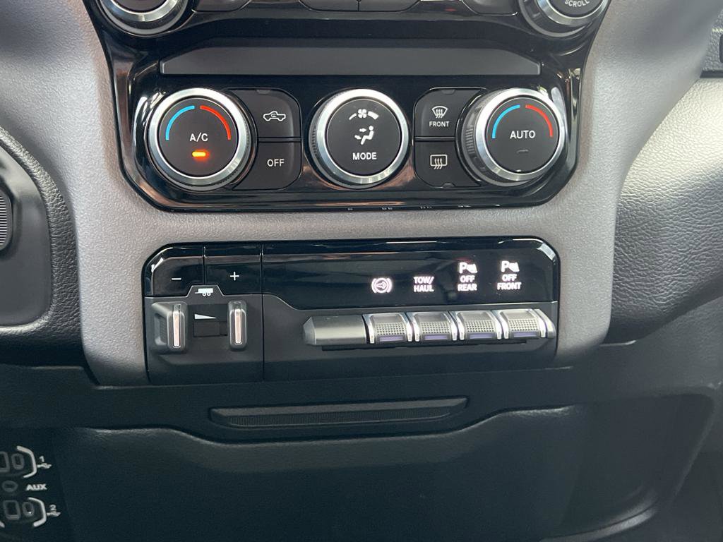 Used 2021 RAM 2500 Big Horn w/ Level 1 Equipment Group image 27