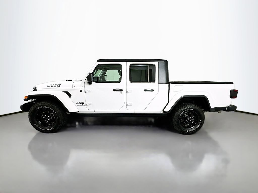 Used 2024 Jeep Gladiator Sport image 8
