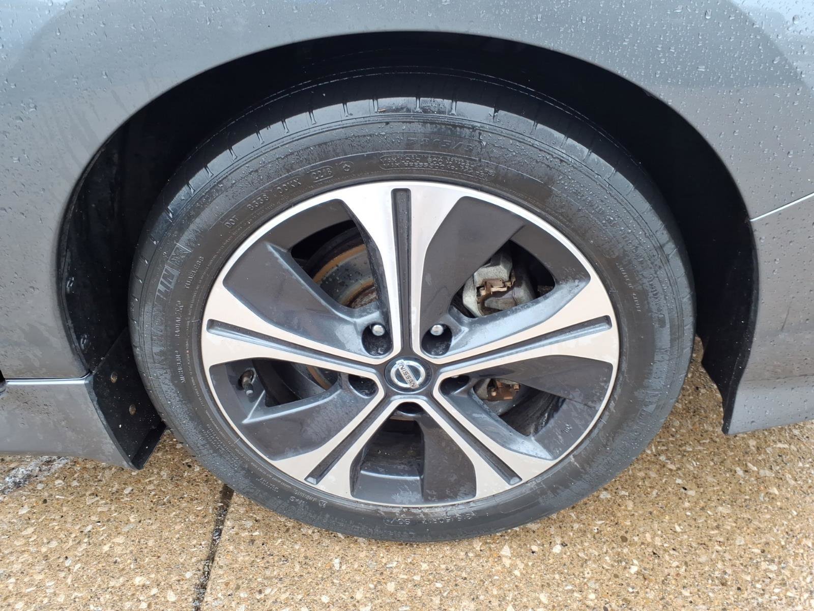 Used 2019 Nissan Leaf SV w/ SV Technology Package image 27